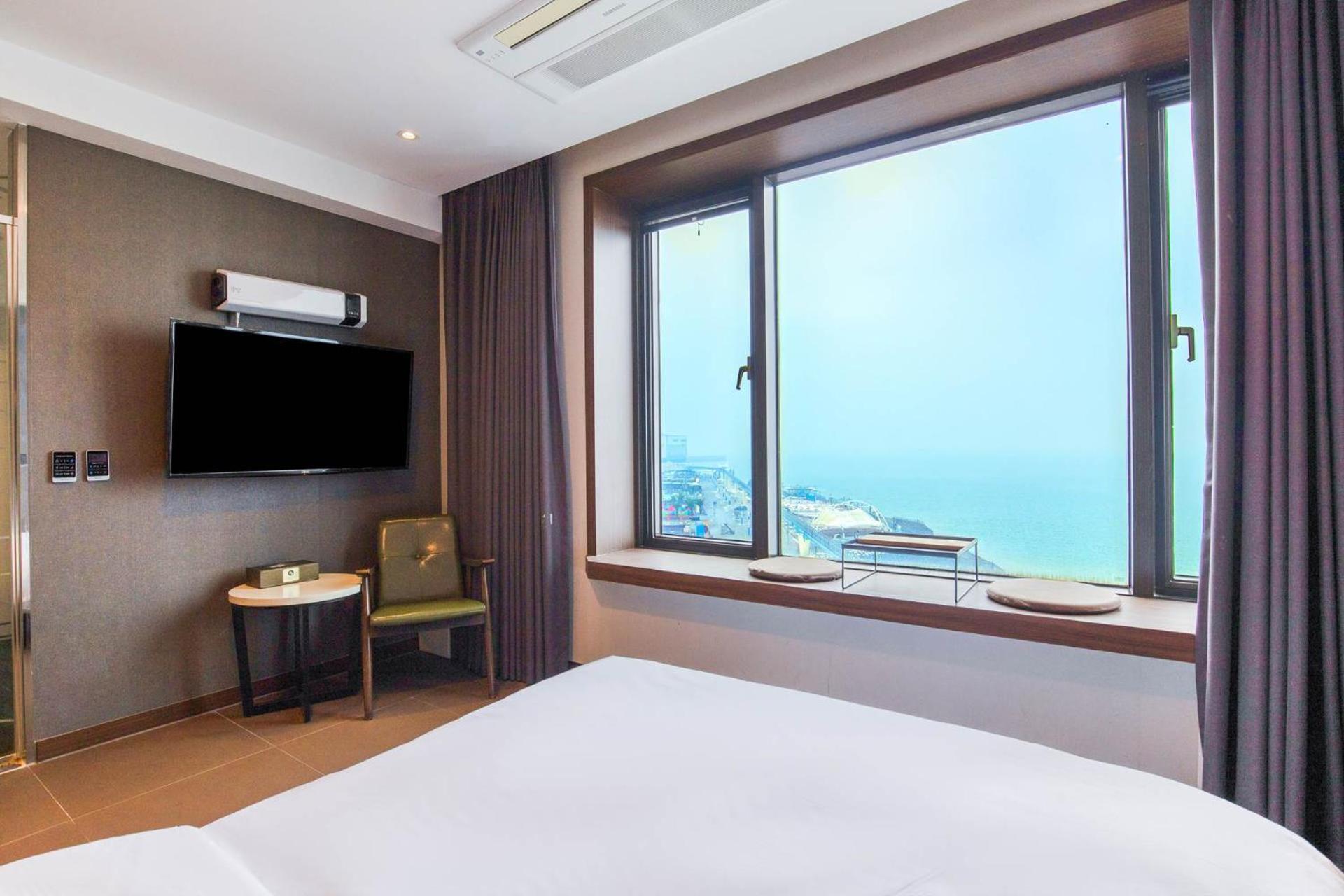 Incheon Blue Marine Hotel エクステリア 写真