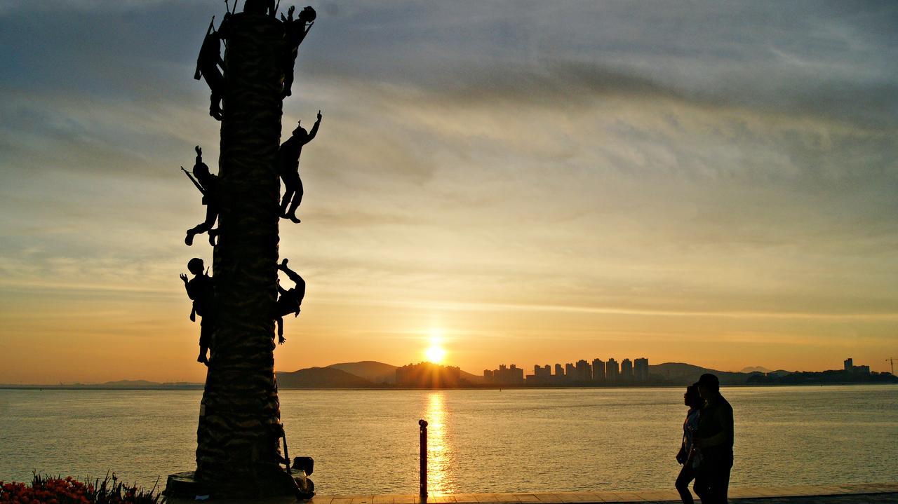 Incheon Blue Marine Hotel エクステリア 写真