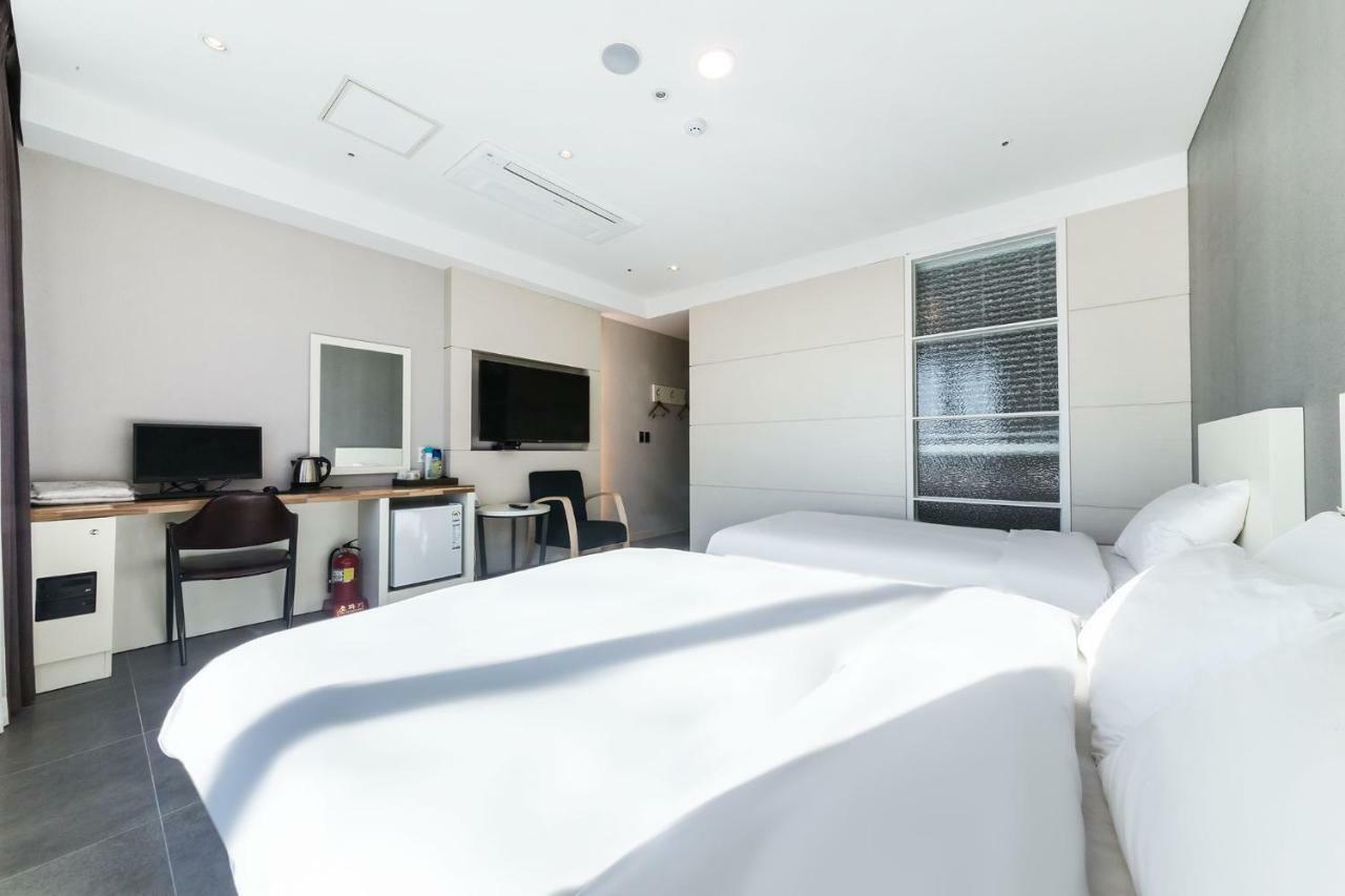 Incheon Blue Marine Hotel エクステリア 写真
