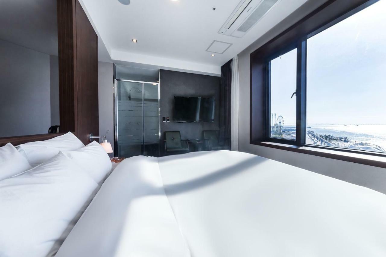 Incheon Blue Marine Hotel エクステリア 写真