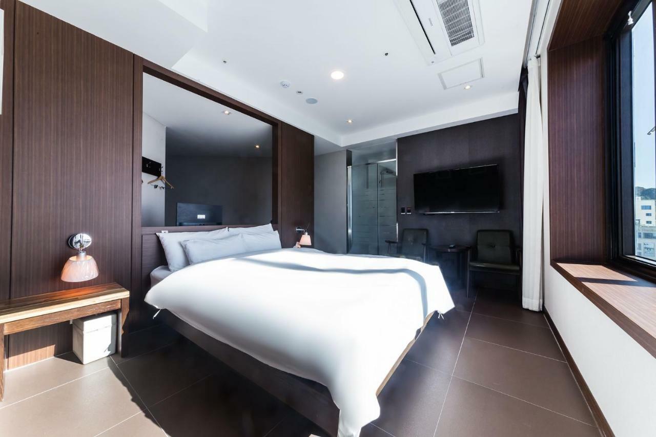 Incheon Blue Marine Hotel エクステリア 写真